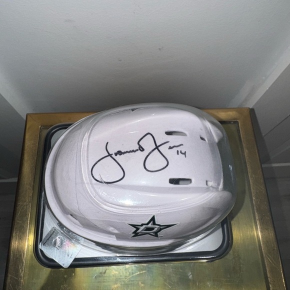 Jamie Benn Signed Dallas Stars Hockey Mini Helmet - Picture 3 of 8